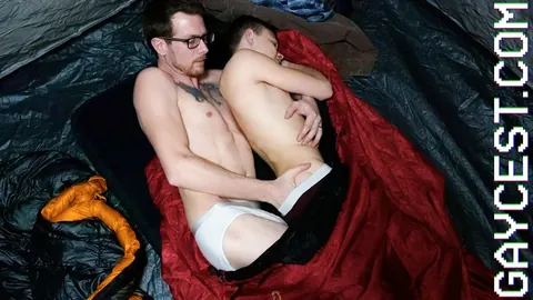 Two Men Kiss and Fuck Bareback in Deep Anal – photo 3 of 20