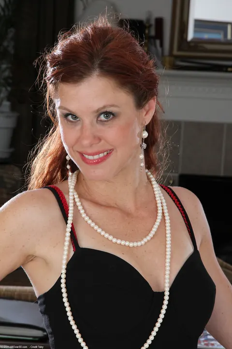 Jessica Adams: Redhead MILF Peels Off Her Dress and Spreads Her Legs – photo 1 of 21