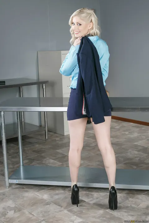 Charlotte Stokely: Tall Blonde MILF Strips Out of Her Uniform in the Office – photo 6 of 20