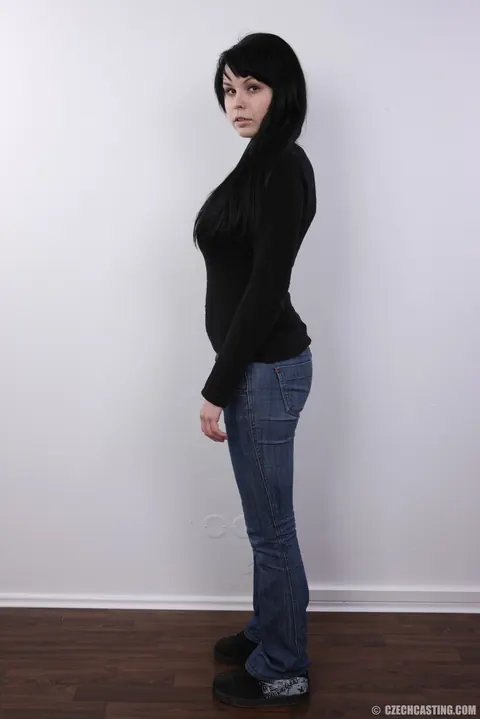 Arkida: Czech Brunette with Big Tits Strips Out of Her Jeans and Thong – photo 3 of 20
