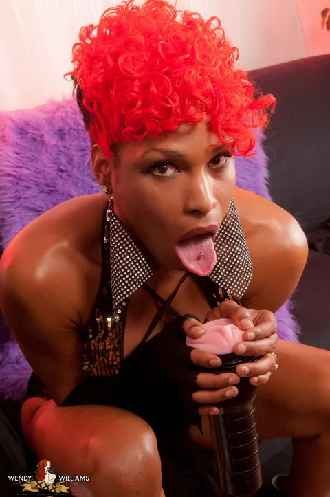 Trans Woman Undresses, Poses Nude and Arches Front and Back – photo 2 of 12