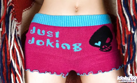 Rin Sakuragi: Petite Asian Brunette Poses in Her Panties – photo 5 of 15