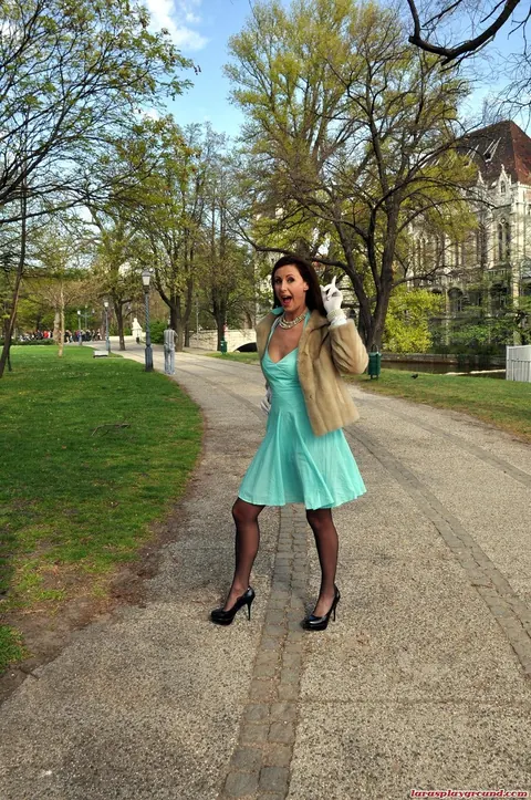 Busty Brunette MILF in a Dress and Stockings Sucks Cock Outdoors – photo 2 of 21