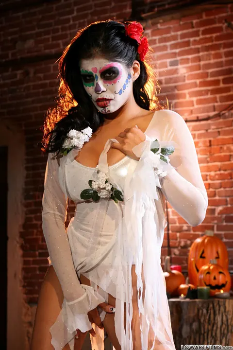 Busty Latina MILF Shows Her Butt Cheeks in Halloween Skirt – photo 9 of 15