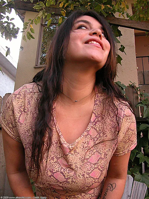 BBW Brunette Strips and Fingers Her Hairy Pussy Outdoors – photo 3 of 20
