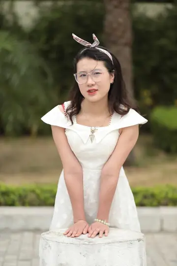 Busty Asian MILF in Glasses Takes Anal Creampie in a Threesome