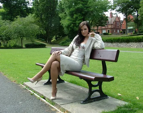 Woman in a Skirt and High Heels Poses Outdoors – photo 2 of 16