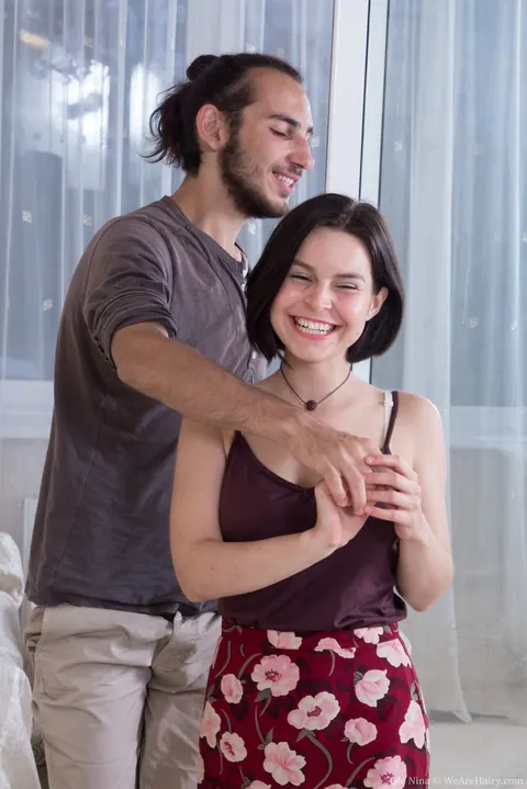 Ole Nina: Short-Haired Brunette Takes a Cumshot on Her Very Hairy Pussy – photo 1 of 16