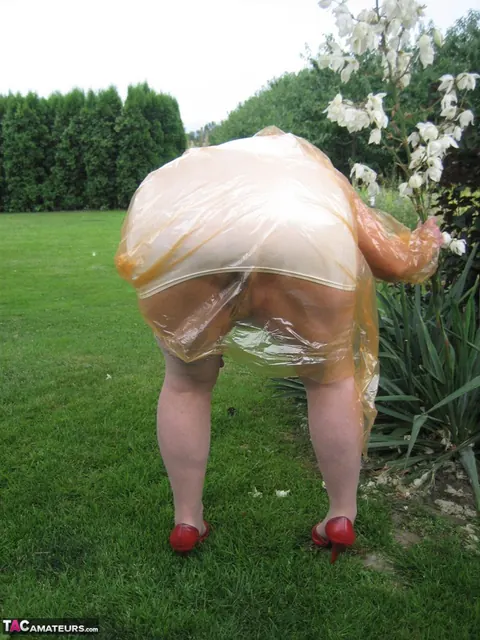 BBW in Stockings Strips Outdoors Showing Her Saggy Tits – photo 12 of 20
