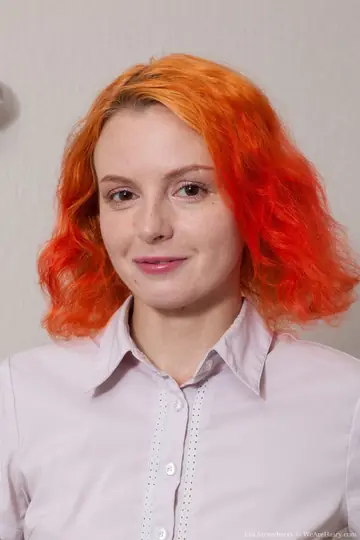 Eva Strawberry – Petite Redhead Shows Her Hairy Armpits and Pussy