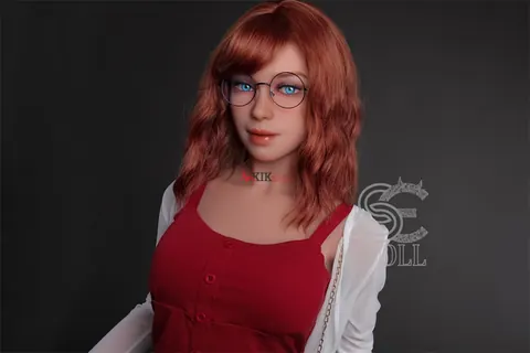 Redhead in Glasses Poses Nude and Shows Her Body – photo 3 of 20