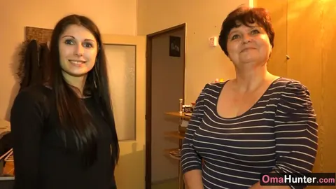 Busty Brunette and Curvy MILF Have Lesbian Sex – photo 4 of 16