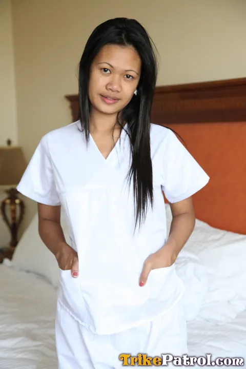 Hairy Filipina Nurses Kiss, Finger and Lick Pussy – photo 1 of 15