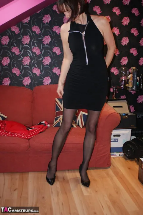 MILF in Stockings and Skirt Dildos Her Trimmed Pussy – photo 2 of 16