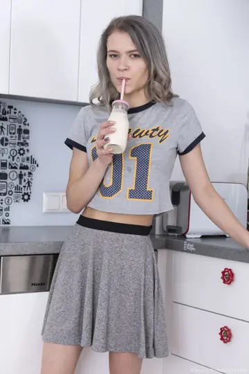 Kira J – Slim Brunette Strips Off Her Lingerie and Spreads Her Hairy Pussy in the Kitchen
