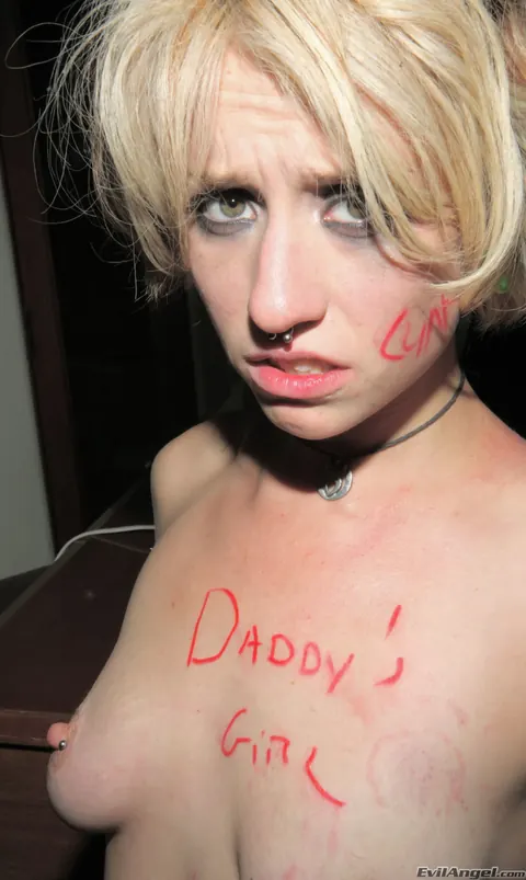 Proxy Paige: Short-Haired Blonde Takes Anal Outdoors – photo 10 of 10