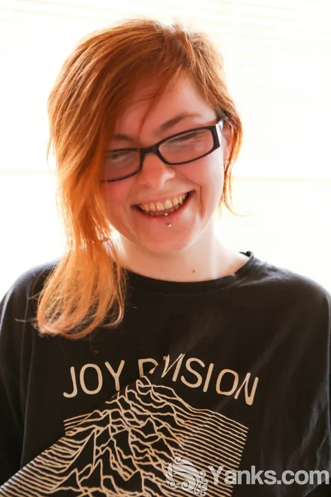 Chubby Redhead in Glasses Fingers Her Hairy Pussy – photo 3 of 16