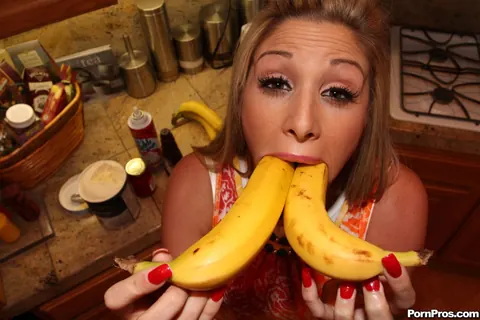 Malia Kelly: Blonde with Small Natural Tits and a Tattoo Uses a Banana Dildo – photo 5 of 17