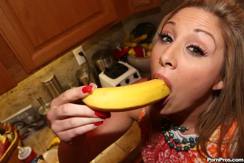 Malia Kelly: Blonde with Small Natural Tits and a Tattoo Uses a Banana Dildo – photo 13 of 17