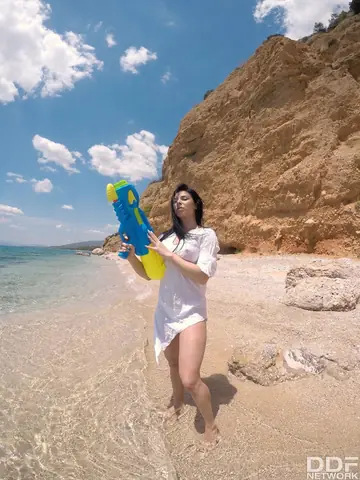 Inna Sirina – Busty MILFs in Bikinis Finger and Lick Each Other on the Beach