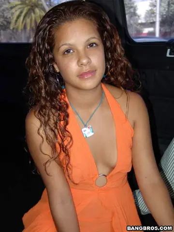 Latina Strips Out of Her Dress and Sucks Cock in a Car Outdoors