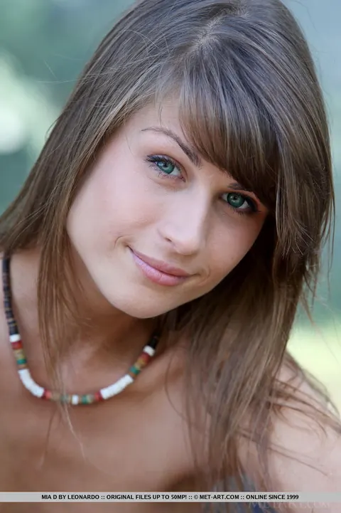Slim Petite Woman Spreads Her Shaved Pussy in the Forest – photo 14 of 18