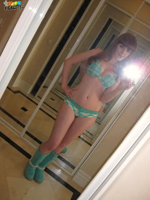Kelly Madison: Slim Redhead with Big Natural Tits Shows Off in Lingerie Mirror Selfie – photo 8 of 18