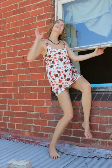 Australian Blonde Undresses to Reveal Her Hairy Bush