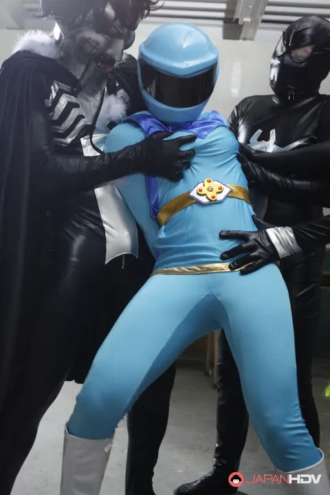 Hairy Japanese Woman in Costume and Boots Takes on a Group – photo 1 of 15