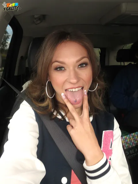 Callie Calypso: Brunette Poses Nude in a Car for Selfies – photo 17 of 18