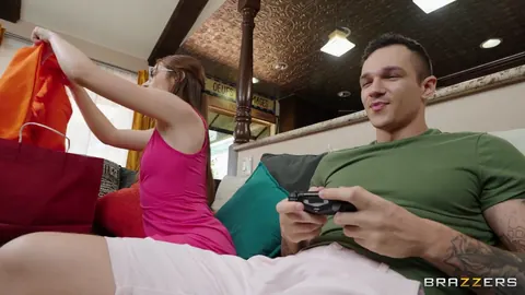 Lulu Chu & Reese Robbins: Petite Asian Woman Fucks a Black Man – photo 1 of 21