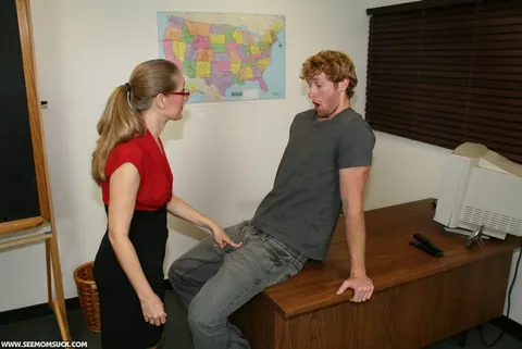 Sara James: Blonde MILF in Glasses Sucks Cock and Kisses Her Partner – photo 5 of 21