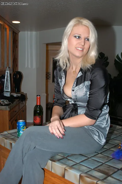 Armani St James: Tall Blonde MILF Joins a Threesome with a Man and Another Woman – photo 17 of 17