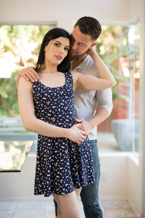 Sadie Blake: Petite Brunette Gives a Handjob Outdoors – photo 8 of 21