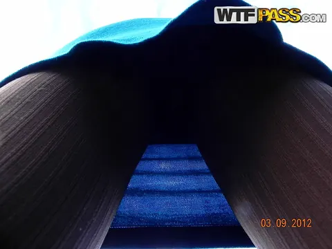 Redhead Pees in a Beach Car Park Then Fucks Outdoors – photo 6 of 16