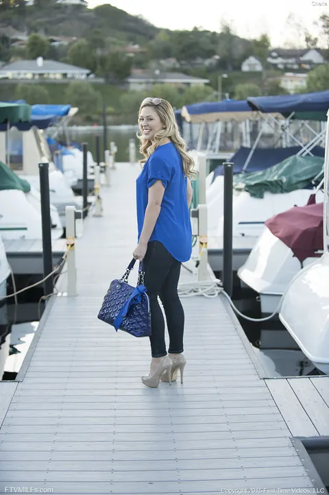 Cherie Deville: Busty Blonde MILF Spreads Her Legs on the Dock in High Heels – photo 2 of 20