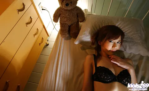 Hime Kamiya: Japanese Woman Strips Off Her Lingerie and Spreads Her Legs – photo 4 of 15