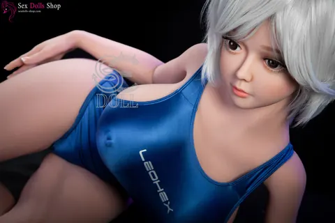 Petite Blonde Loses Bikini and Bares Her Boobs – photo 3 of 20