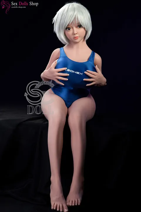 Petite Blonde Loses Bikini and Bares Her Boobs – photo 4 of 20