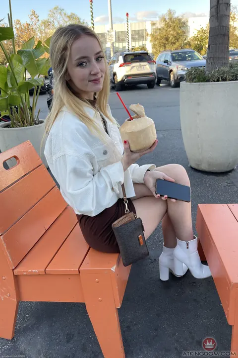 Maria Kazi: Slim Curvy Blonde Opens Her Legs for a Close-Up View – photo 20 of 21