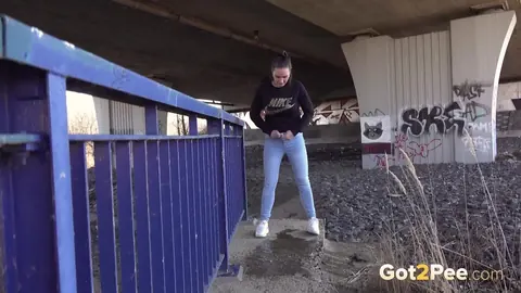 Naomi Bennet: Czech Brunette in Jeans Spreads Her Pussy Under an Overpass – photo 14 of 15