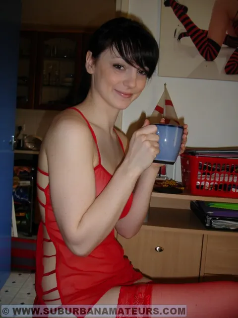 Aideen: British Brunette Strips Off Her Lingerie and Keeps Stockings On – photo 16 of 16