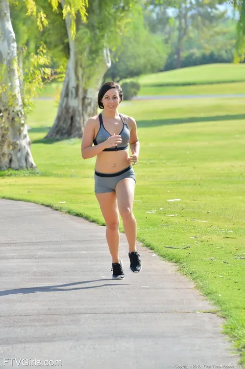 Whitney Wright: British Brunette Undresses Outdoors and Masturbates with a Cucumber – photo 5 of 20