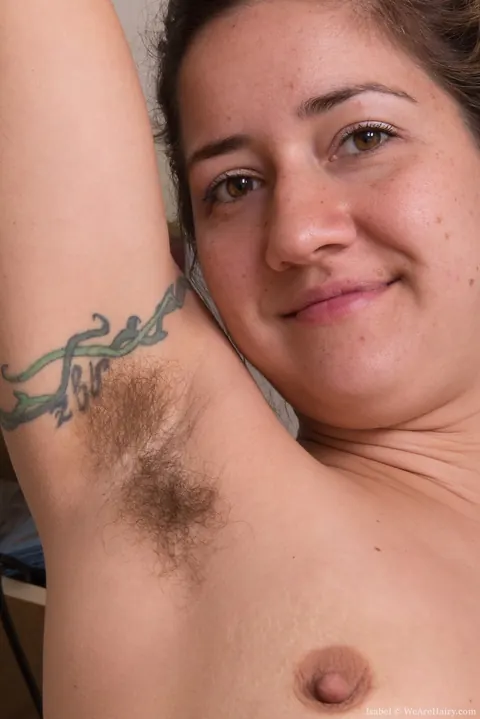 Hairy MILF in Jeans Fingers and Spreads Her Pussy Wide – photo 12 of 16