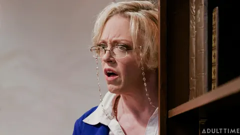 Dee Williams: Busty Blonde MILF Takes Double Penetration in the Office – photo 1 of 20