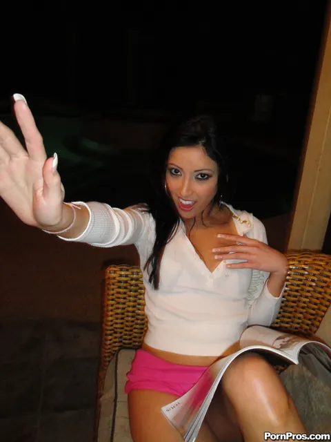 Kimberly Gates: Brunette Latina Spreads Her Hairy Pussy in the Bedroom – photo 1 of 16