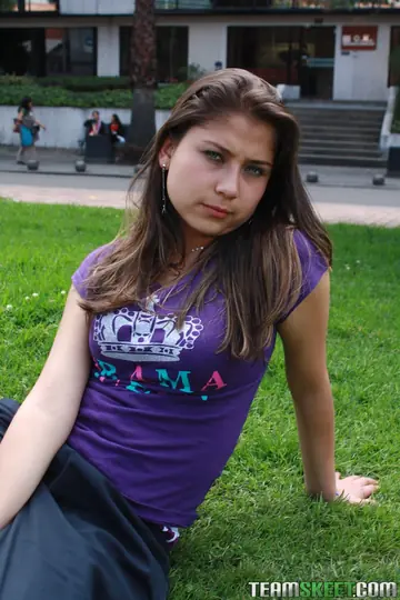 Yulissa Camacho – Busty Latina Brunette Spreads Her Pussy Outdoors