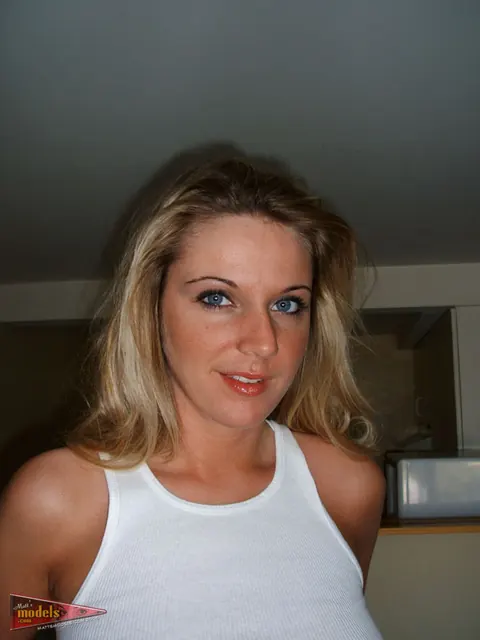 A J Bailey: Thick Blonde MILF Shows Her Big Tits and Hairy Pussy – photo 1 of 16