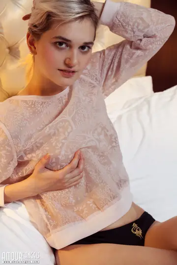 Skinny Woman Strips Off Her Panties and Spreads Her Shaved Pussy