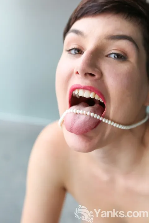 Short-Haired Brunette Reveals Her Trimmed Pussy Outdoors in Lingerie – photo 11 of 17